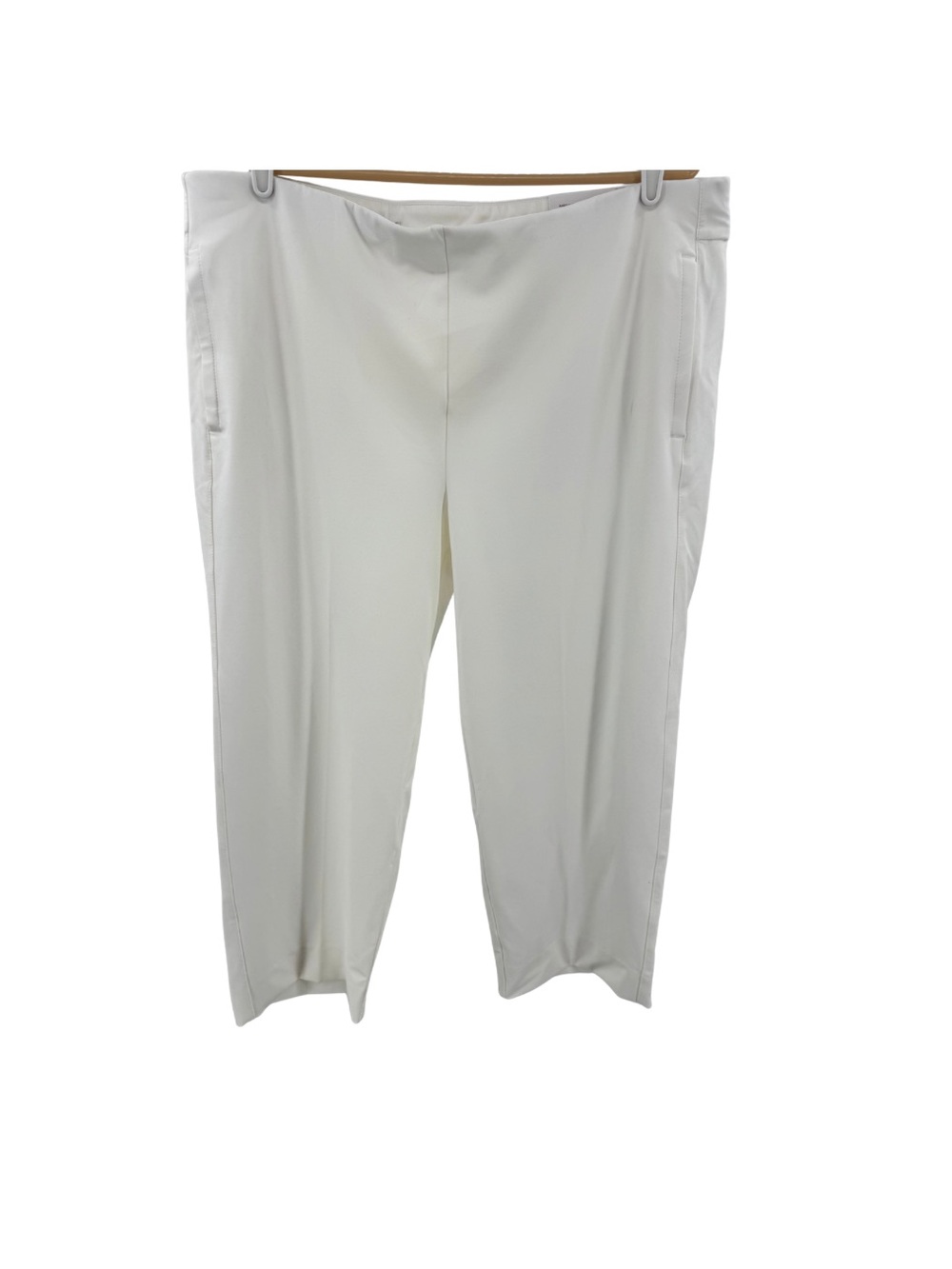 Chico's Juliet Straight Leg Cropped Pants White so slimming 3.5 18 office casual